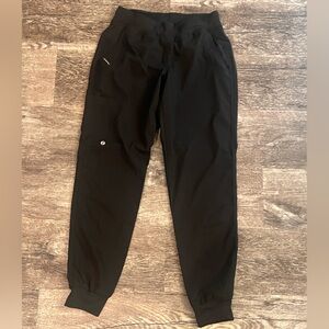 Black Jogger Scrub Pants (Zoe Alexandra)